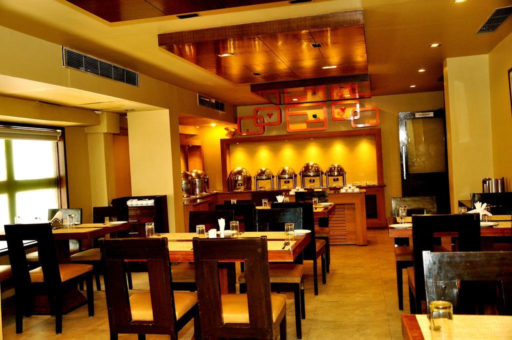 ​Justa Hyderabad Exterior foto