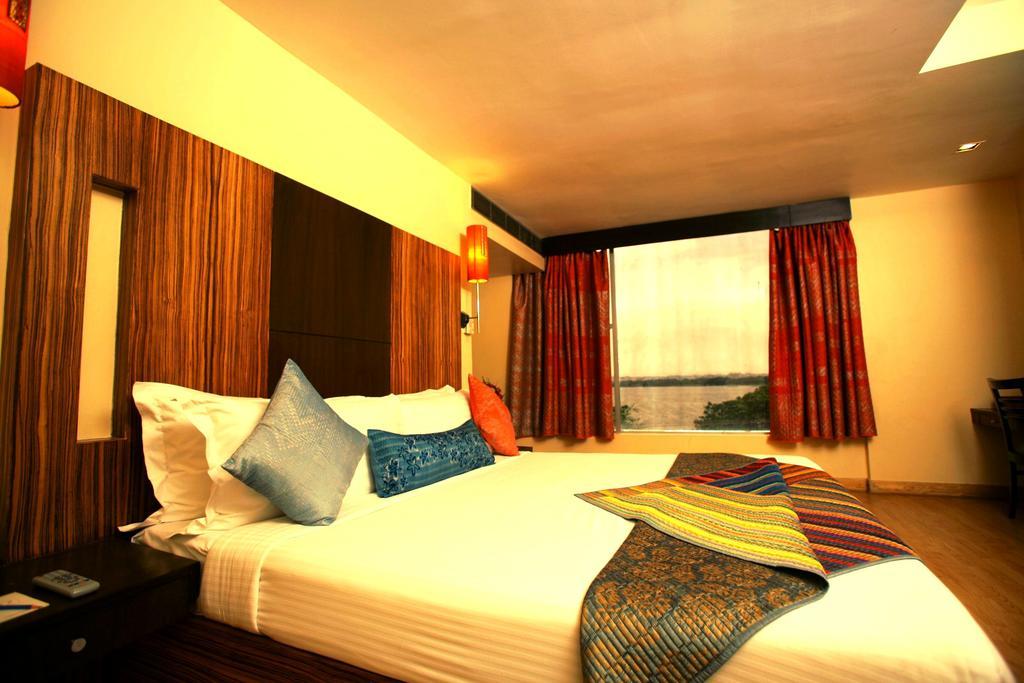 ​Justa Hyderabad Exterior foto