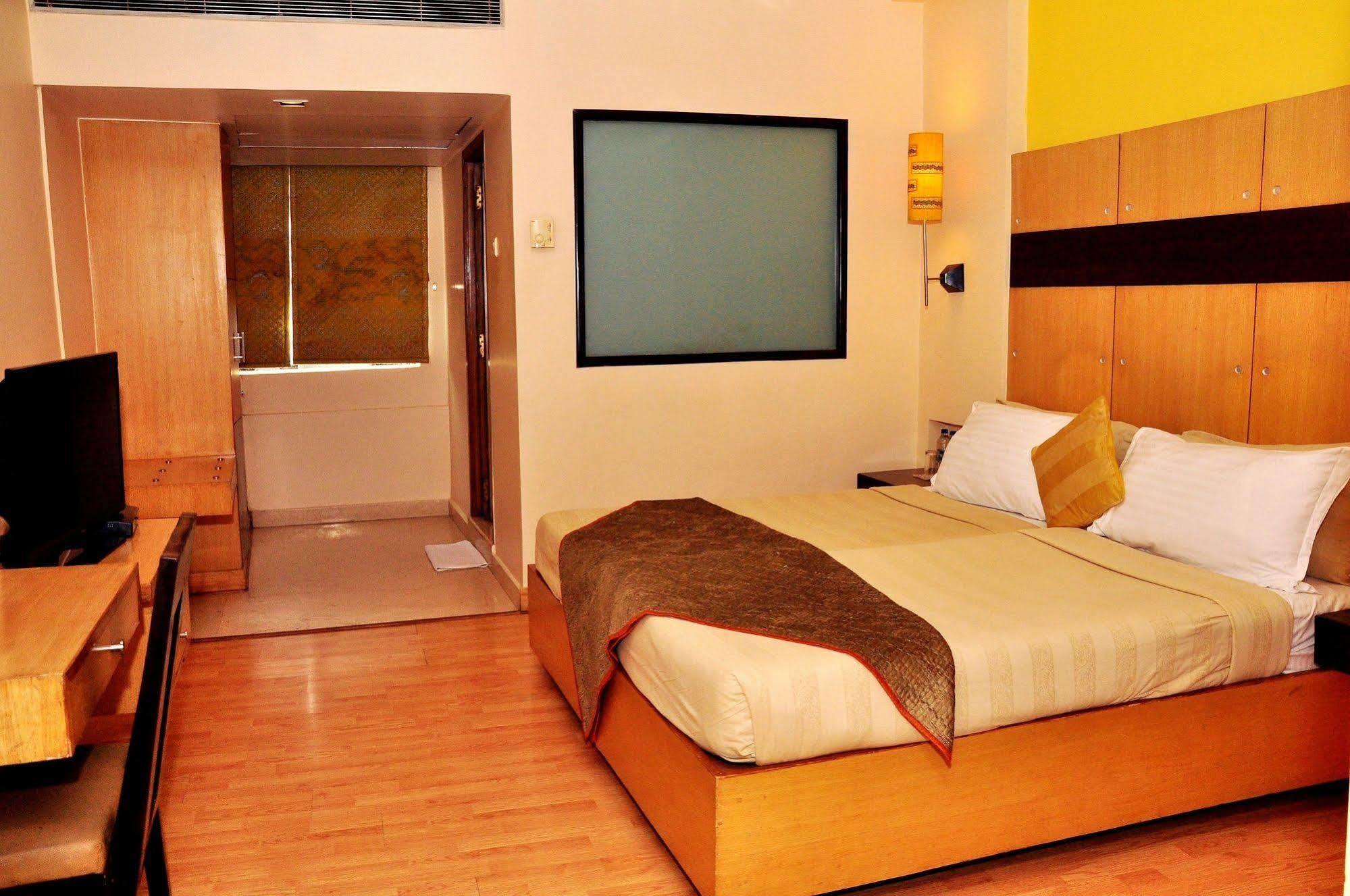 ​Justa Hyderabad Exterior foto
